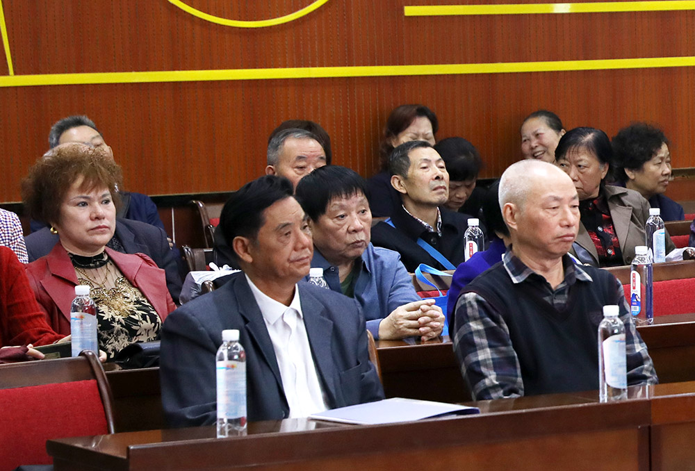 老驥伏櫪寫春秋，不忘初心話重陽 ——衡陽幼高專舉辦離退休老同志重陽節(jié)聯(lián)誼活動