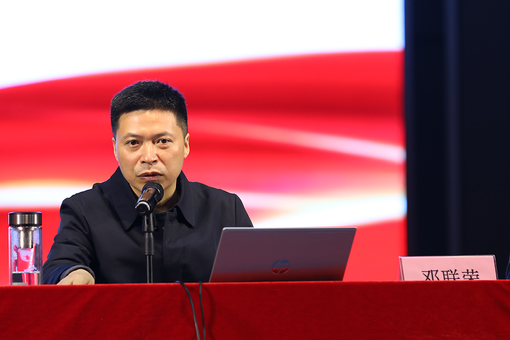 衡陽幼兒師范高等?？茖W校召開學習貫徹 黨的二十大精神省委宣講團報告會