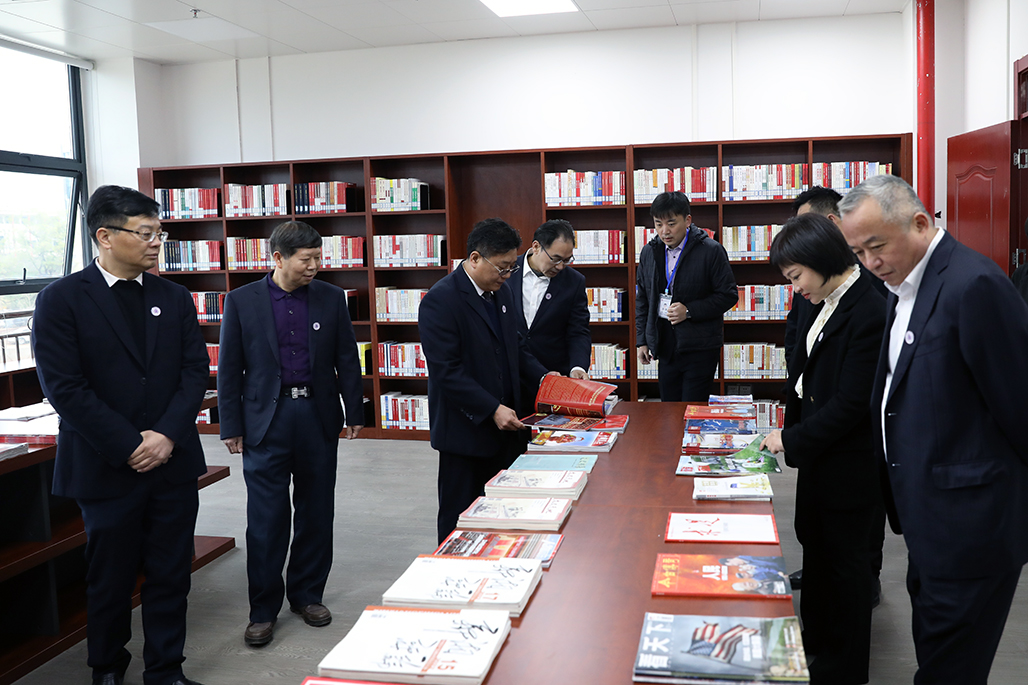 衡陽幼兒師專圖書館全新試開放，迎來首批“客人”