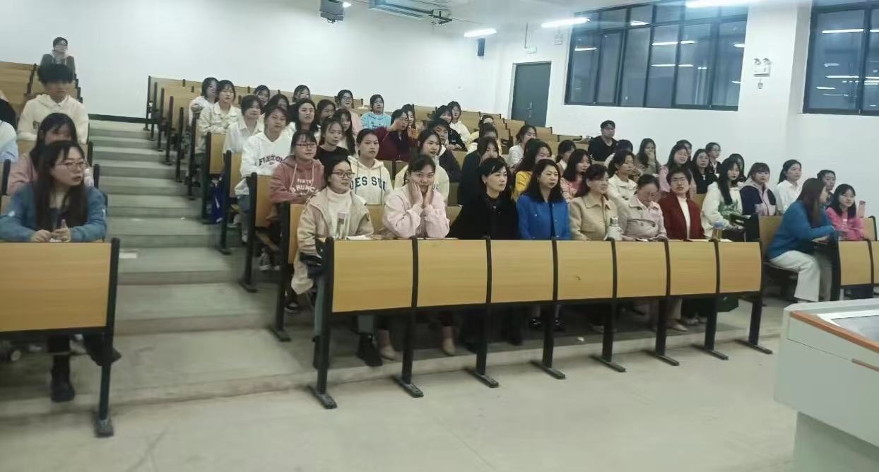“說流利英語，展技能風采” ——衡陽幼兒師專第三屆高職英語口語大賽拉開帷幕