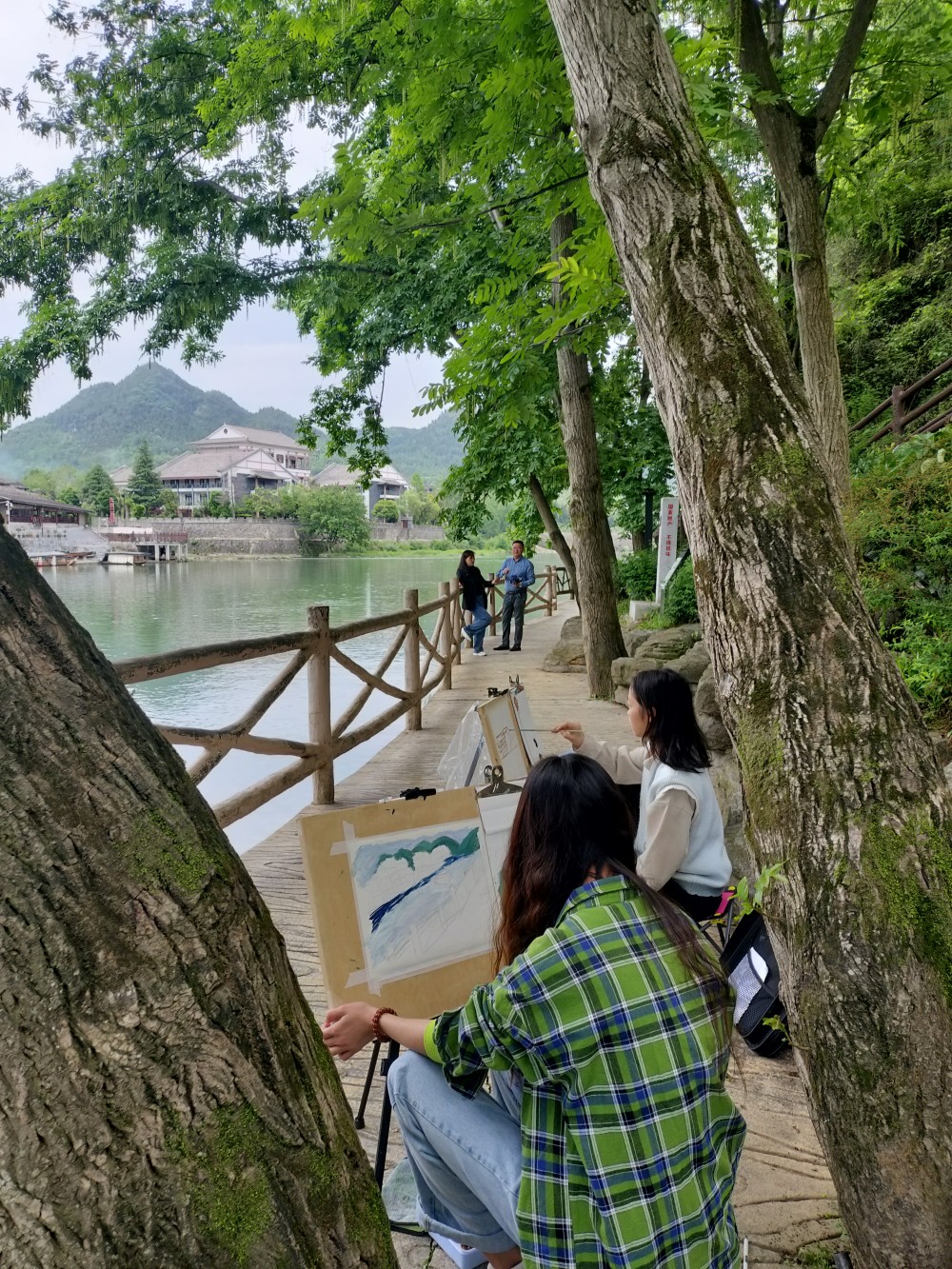 寫意湘西，紅色記憶丨2023年藝術(shù)系湘西寫生采風(fēng)側(cè)記